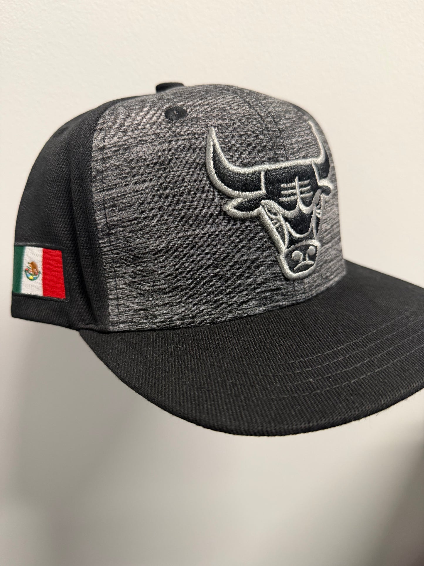 El General Bull Flat Visor Snapback Black