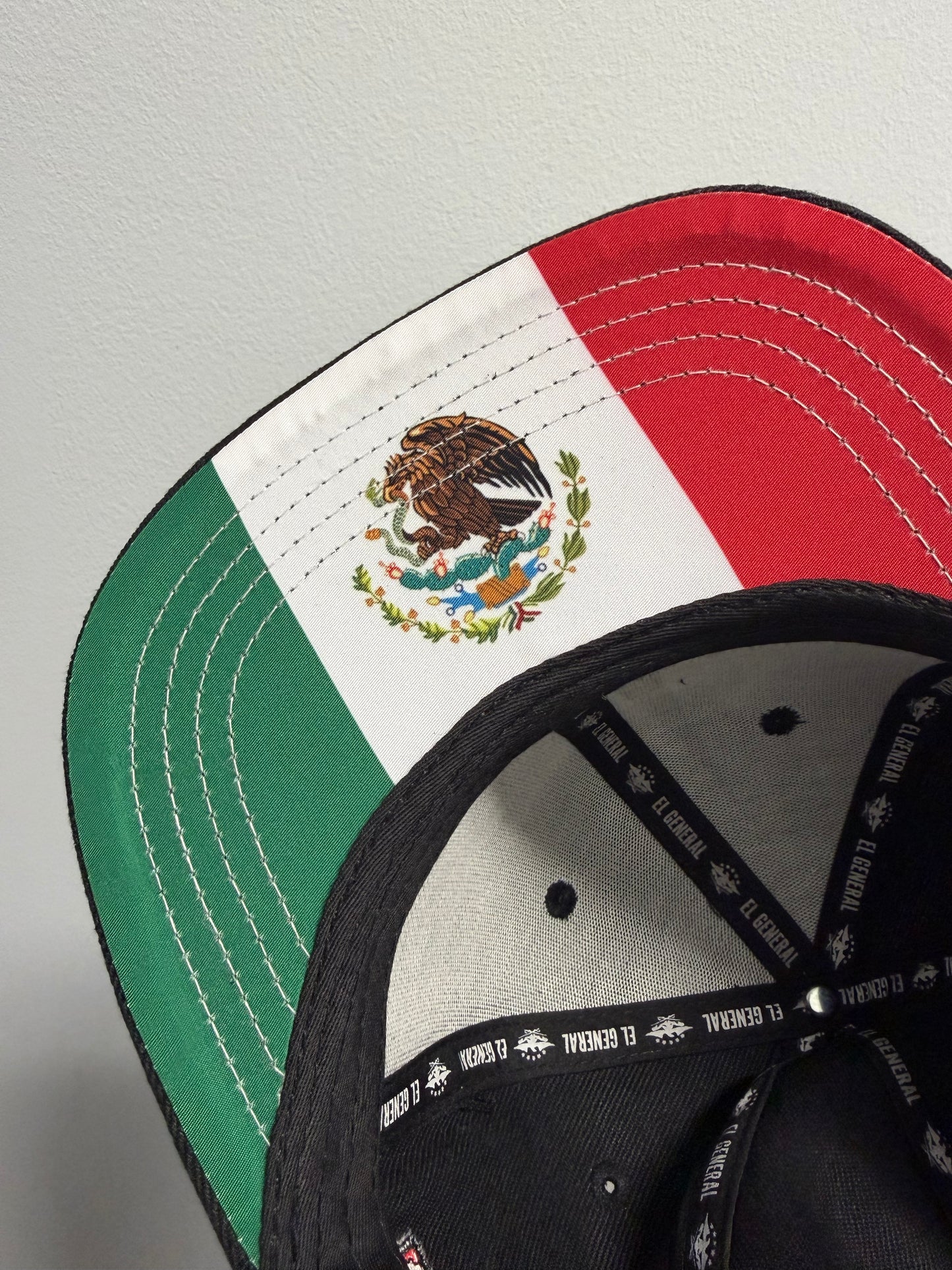 El General Bull Flat Visor Snapback Black