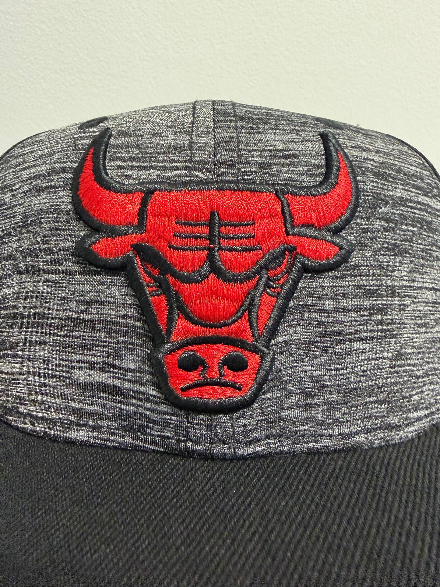 El General Bull Embroidery Cap Black/Red