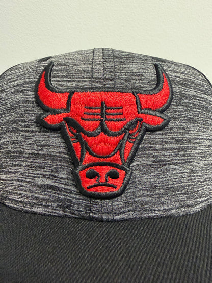 El General Bull Embroidery Cap Black/Red